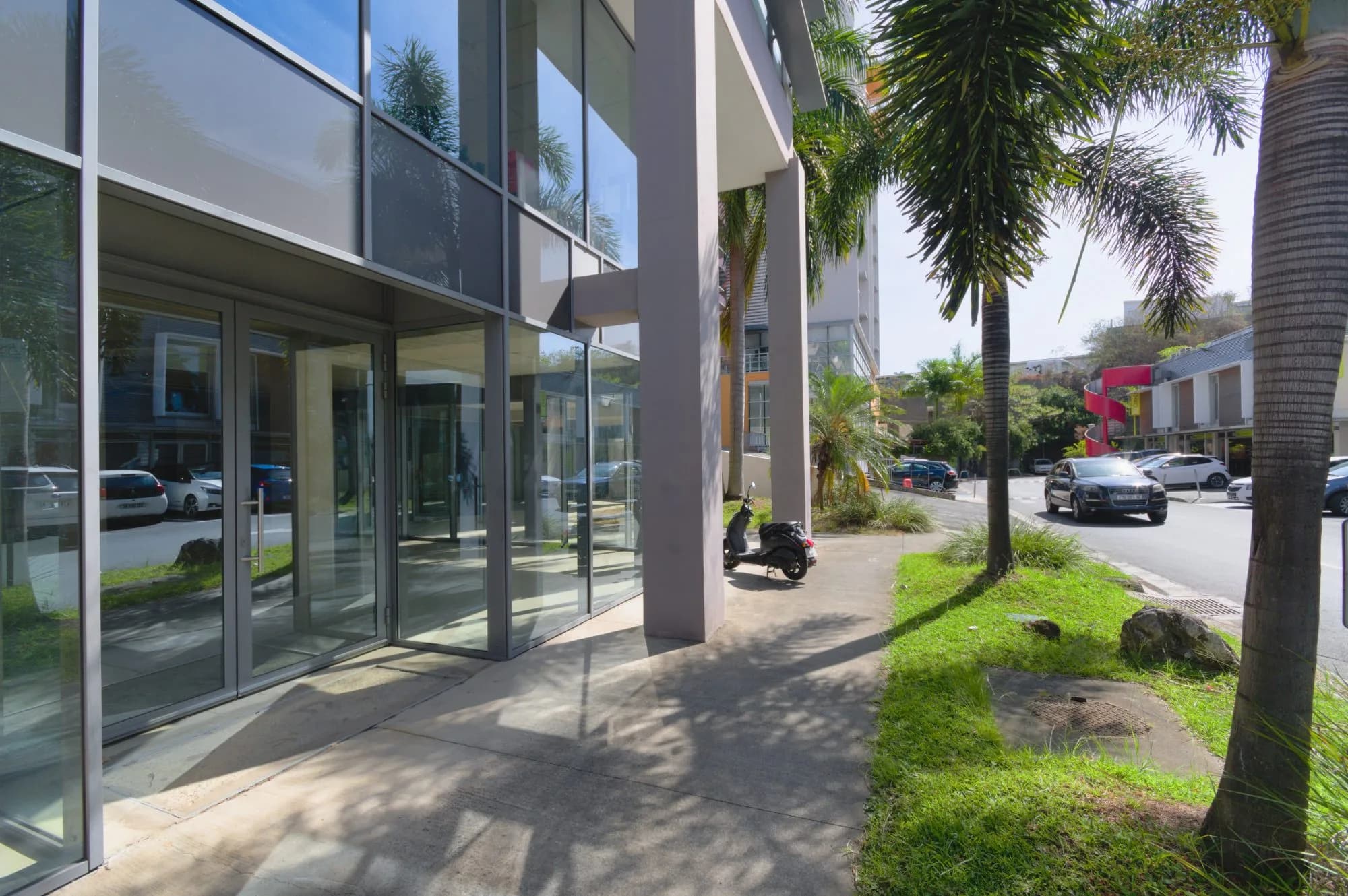 Superbe visibilité LOCAL COMMERCIAL 133m²